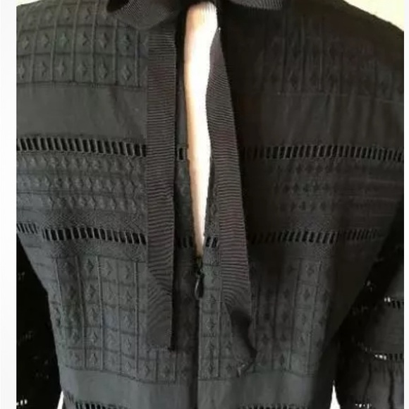 JCREW FLUTTER SLEEVE SHIFT DRESS IN EYELET - Picture 3 of 5